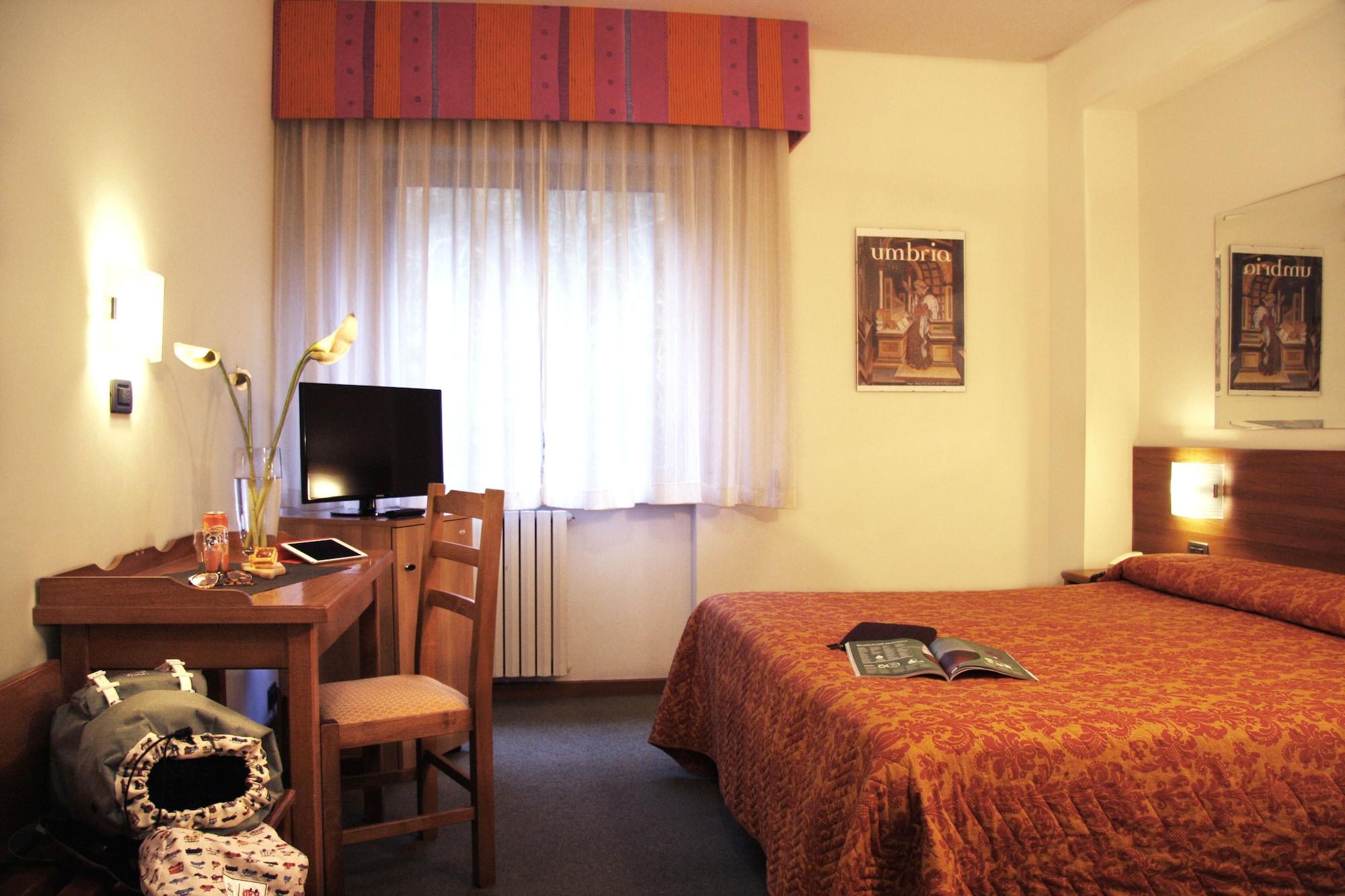 Ilgo Hotel Perugia Esterno foto